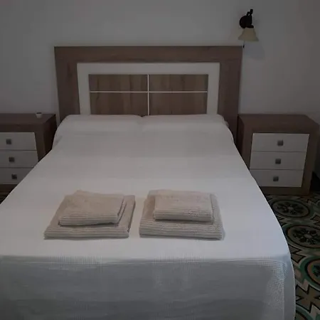 Casa Rodrigo, Acogedora Casa Planta Baja De 1 Amplio *